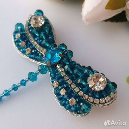 Брошь ручной работы