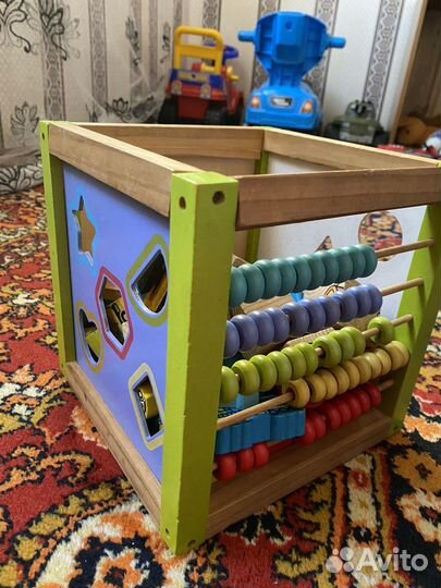 Кубик бизиборд