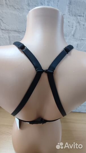 Бюстгалтера и топики для девочек подростков