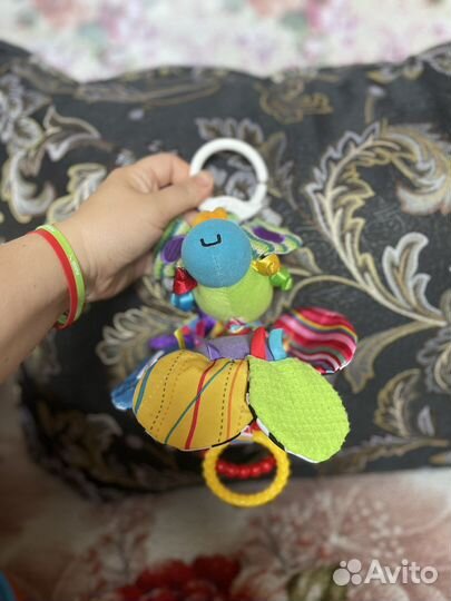 Развивающие игрушки для малышей