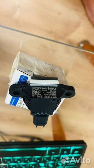 Датчик удара Ford GN1514C676AA