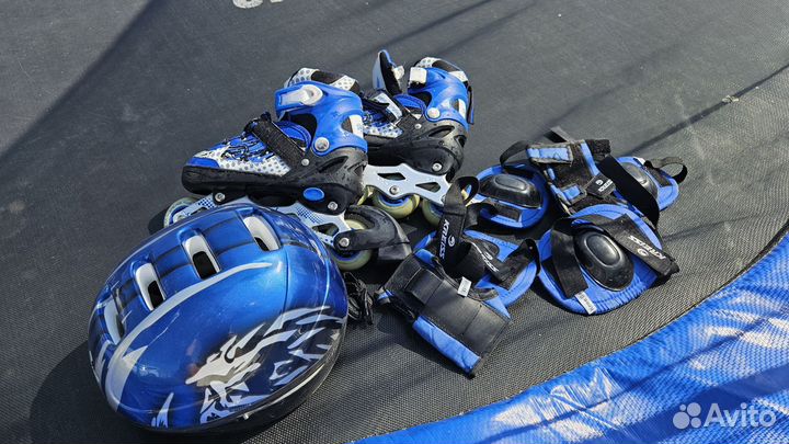 Роликовые коньки детские с защитой