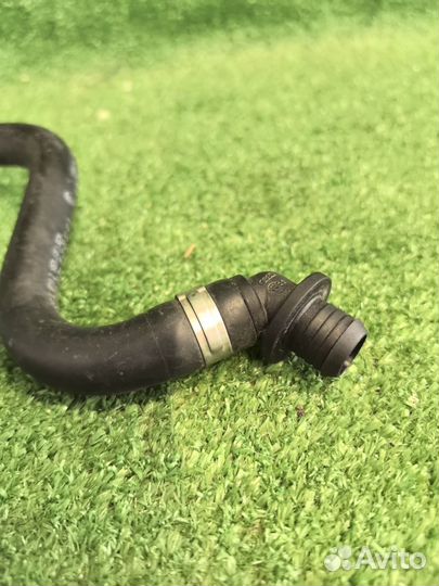 Трубка вакуумная Volkswagen Touareg CR7 DEN 2020