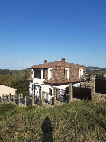 Коттедж 171 м² на участке 6 сот.