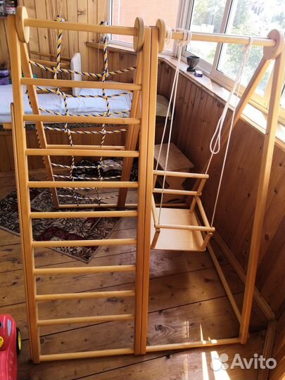 Детский спортивный комплекс с качелями