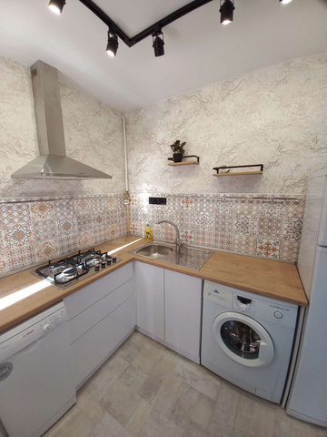 2-к. квартира, 45,2 м², 2/4 эт.