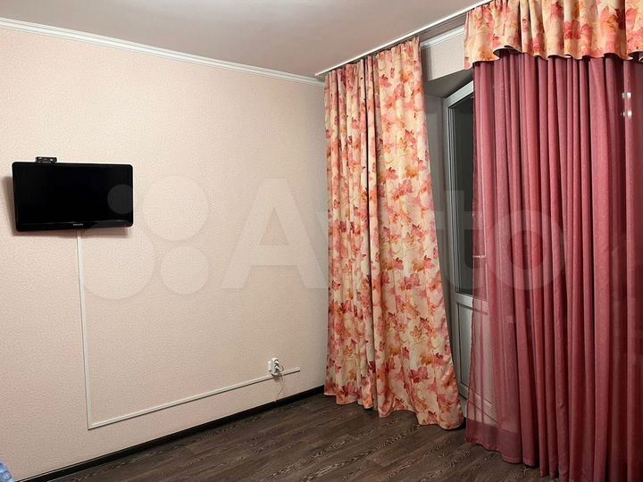 1-к. квартира, 40 м², 10/17 эт.