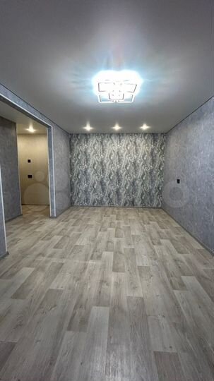 2-к. квартира, 46 м², 5/5 эт.