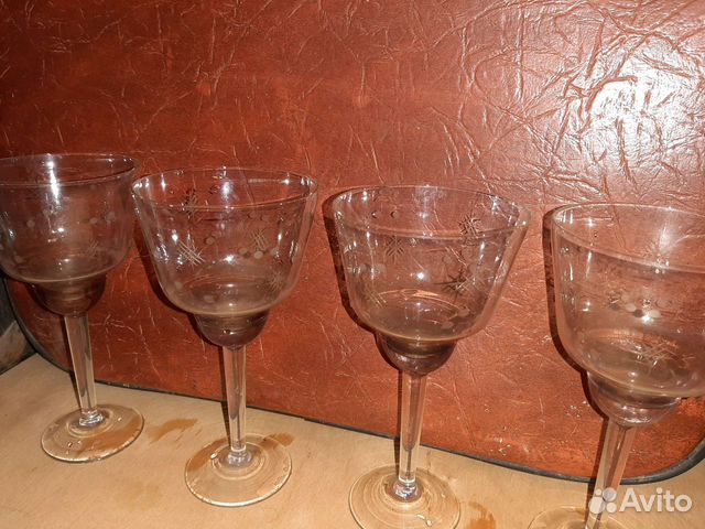 Фужеры марганцевое,урановое,жёлтое,темное стекло