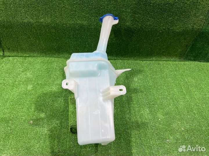 Бачок стеклоомывателя Hyundai Elantra седан 1.6
