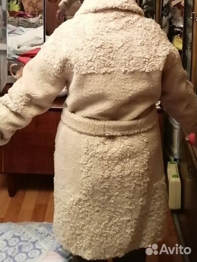 Шубка искусственная женская 46 48