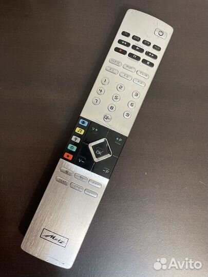 Пульт metz оригинал ду 032TZ3742