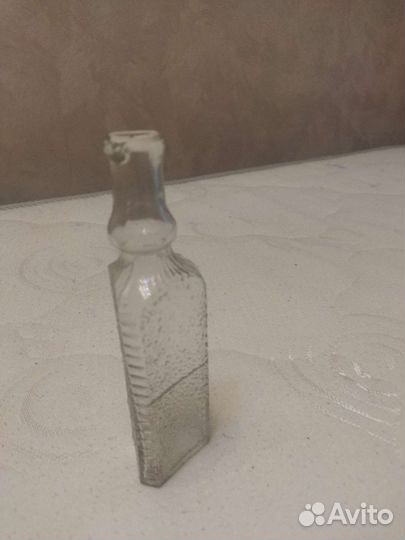 Старинные бутылки