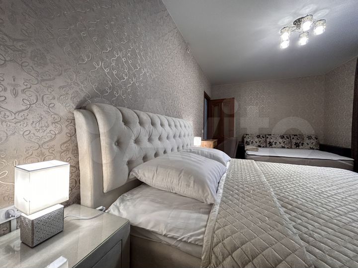 2-к. квартира, 64 м², 7/12 эт.