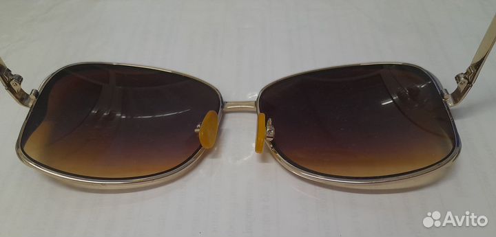 Солнцезащитные очки женские
