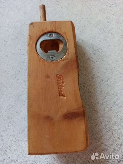 Открывашка бутылок-телефон. Дерево. Финляндия