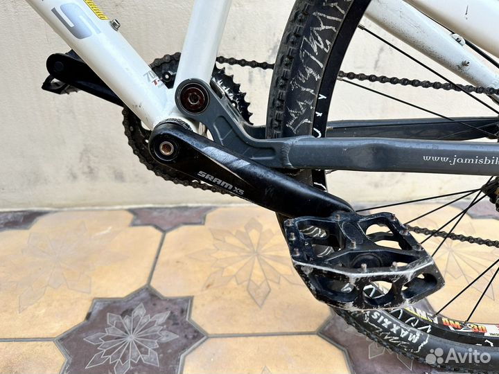 Велосипед jamis