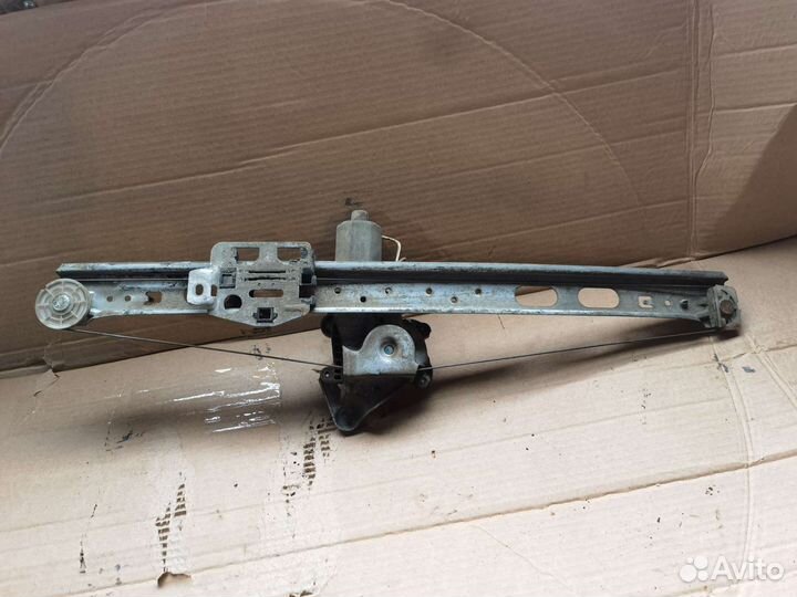 Стеклоподъёмник задний левый Mercedes w163