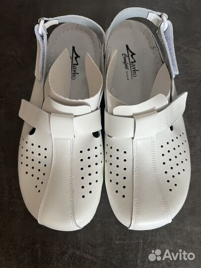 Ботинки женские белые медицинские кожа новые 39 р