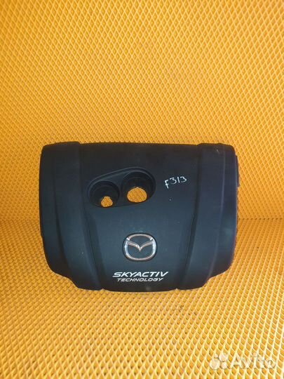 Накладка двигателя Mazda 3 BM