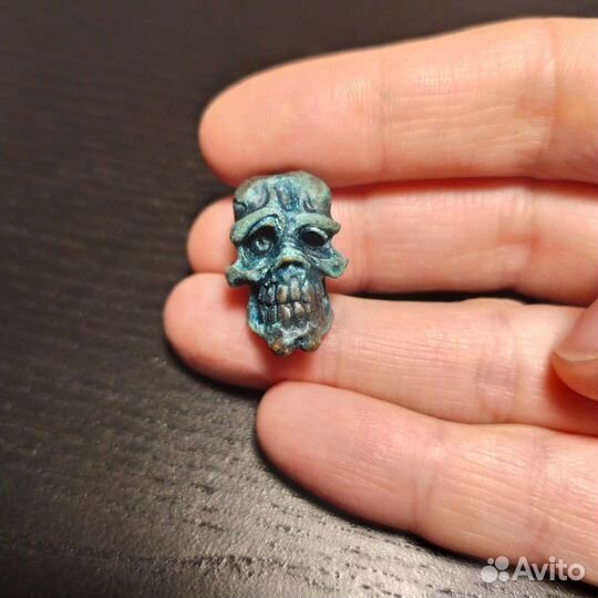 Темлячная бусина череп