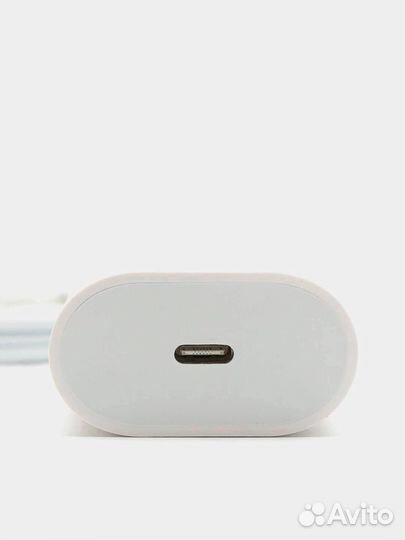 Зарядка на iPhone 20w