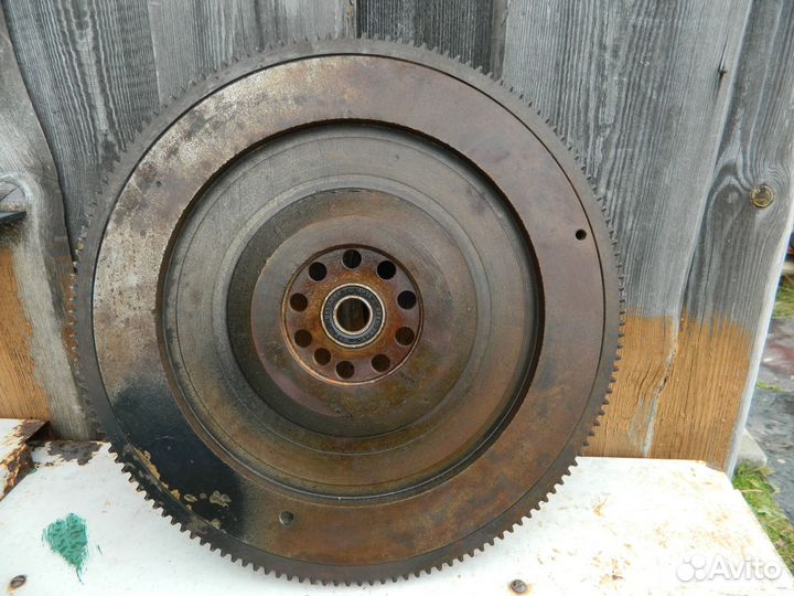 Маховик д 245