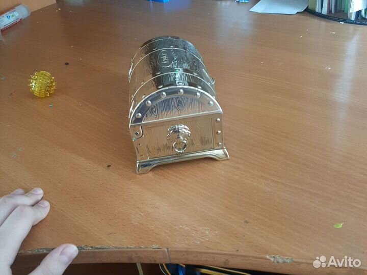 Сундук для денег