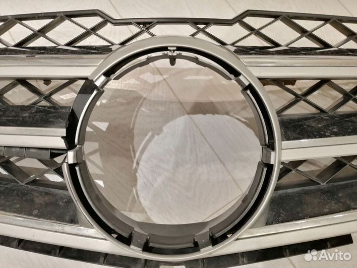 Решетка радиатора от Mercedes-Benz GLK-класс