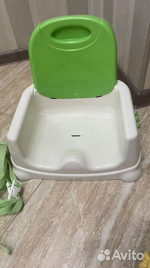 Стульчик-бустер для кормления fisher price