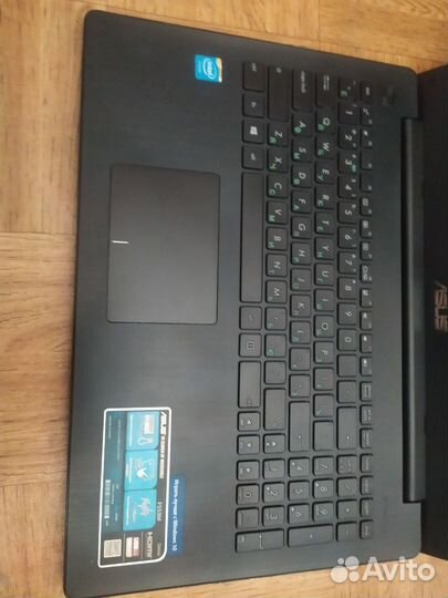 Ноутбук asus f553m