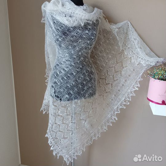 Платок Пуховый новый