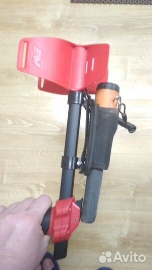 Держатель пина на штангу Vanquish Minelab