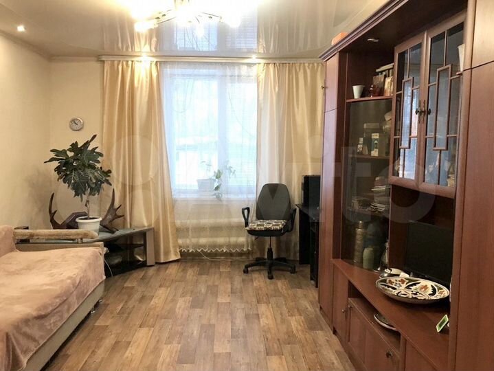 2-к. квартира, 51 м², 1/2 эт.