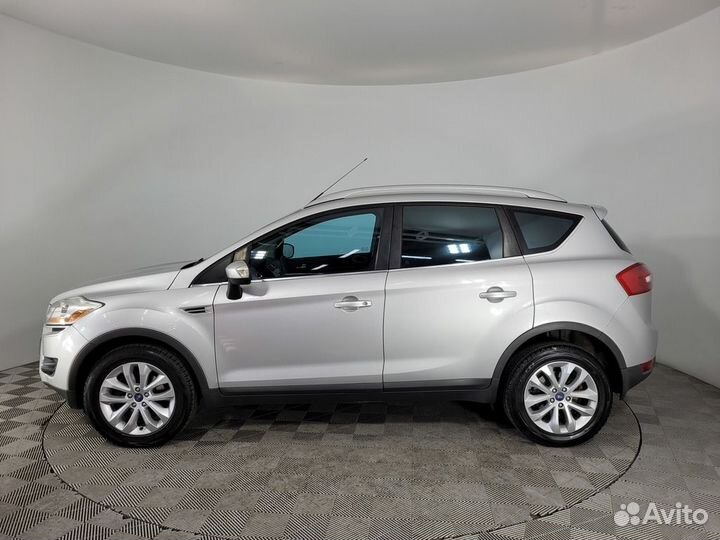 Ford Kuga, 2010