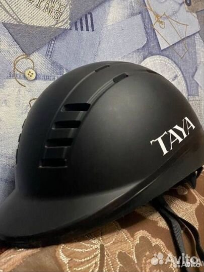 Шлем для конного спорта