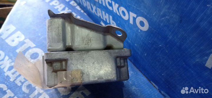 Блок управления airbag Toyota Vitz хэтчбек 1SZ-FE
