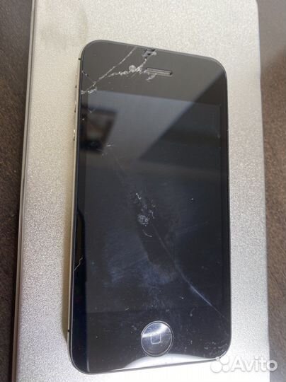 Телефон iPhone 4s,4