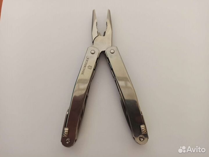 Victorinox Swisstool Spirit X 3.0235.L