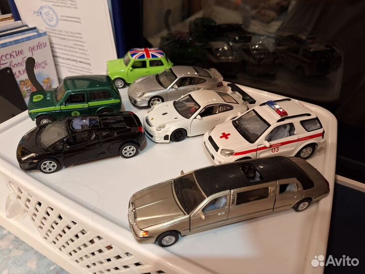 Детские машинки игрушки металлические