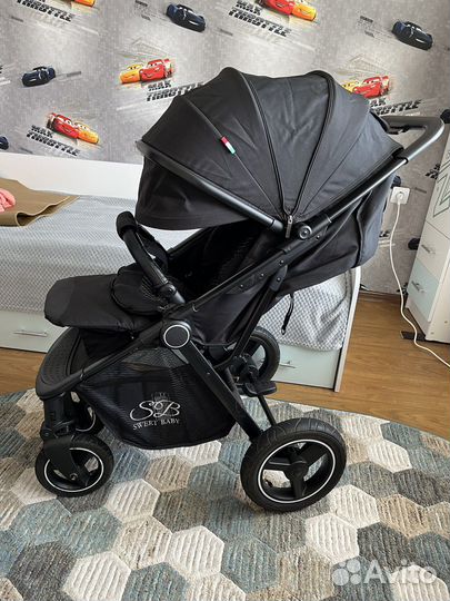 Прогулочная коляска