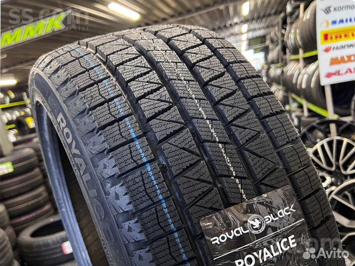 Royal Black Royal Ice 215/55 R17 94S