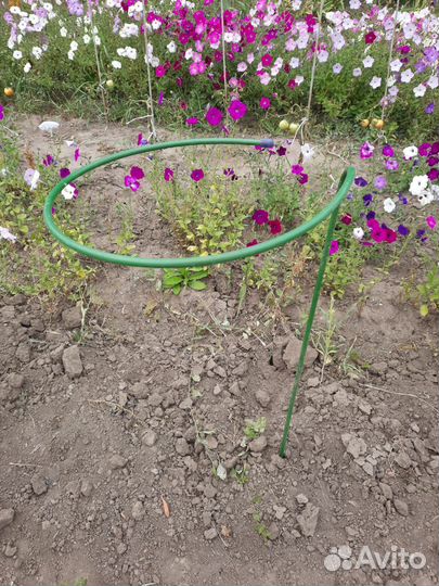 Большая опора для цветов