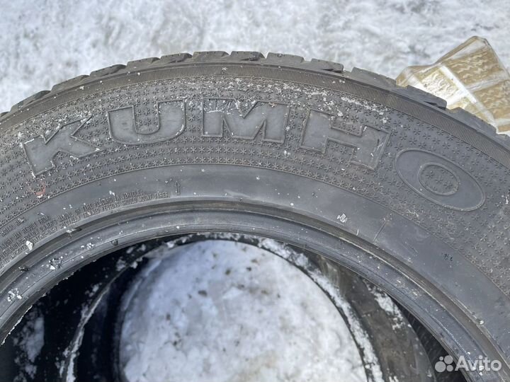 Kumho I'Zen RV Asymmetric 235/65 R17 108H