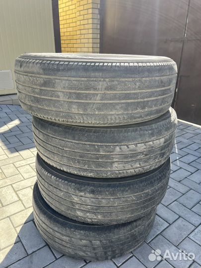 Yokohama Geolandar G98A 225/65 R17 102V