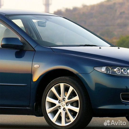 Крыло переднее правое в цвет Mazda 6 GG