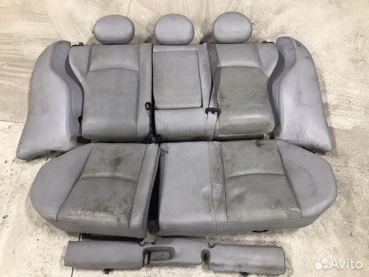 Задние сиденья Mercedes W203 (4154)