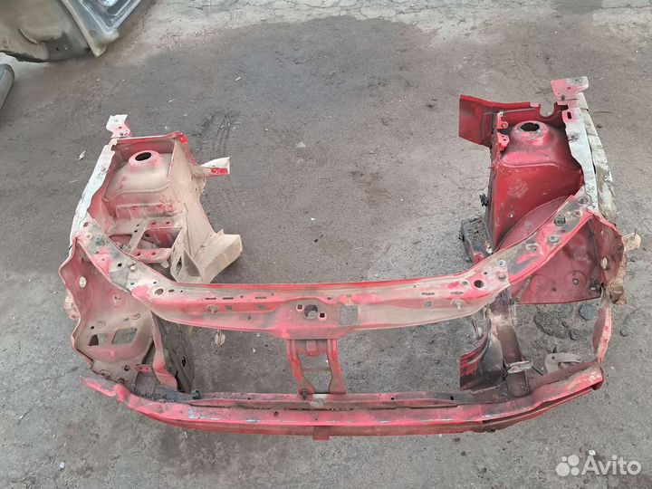 Передняя часть кузова панель renault Symbol