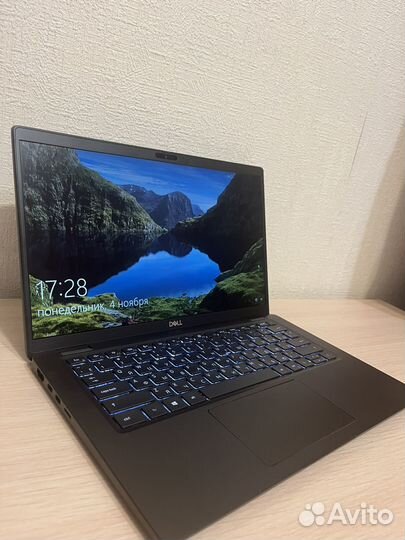 Ноутбук dell latitude 7410