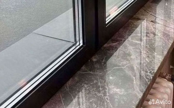 Подоконники из бежевого мрамора Венеция деликато